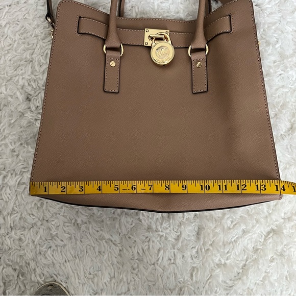 MICHAEL Michael Kors Large Hamilton Saffiano Leather Tote - Picture 12 of 15